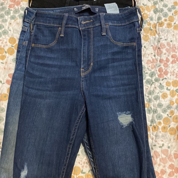 Three pairs of skinny jeans - Picture 4 of 4